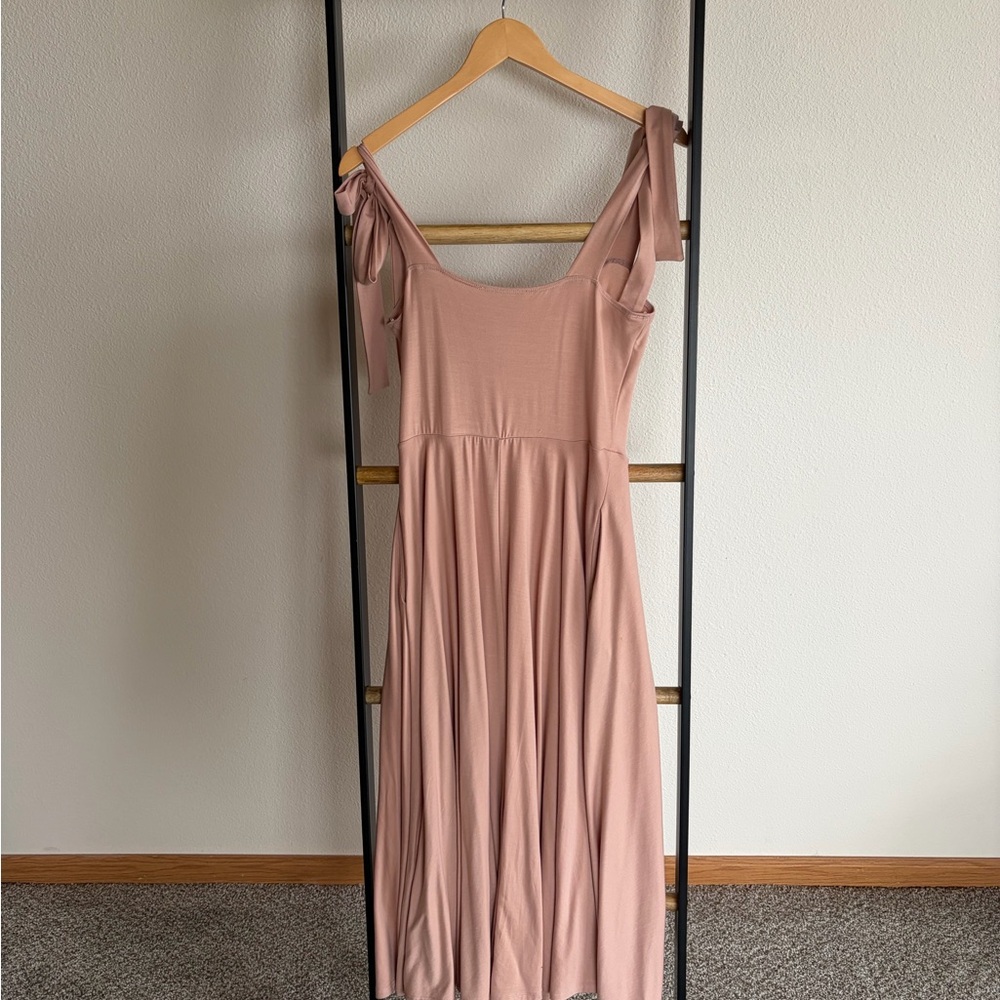 Reformation Dress - Picture 2 of 3